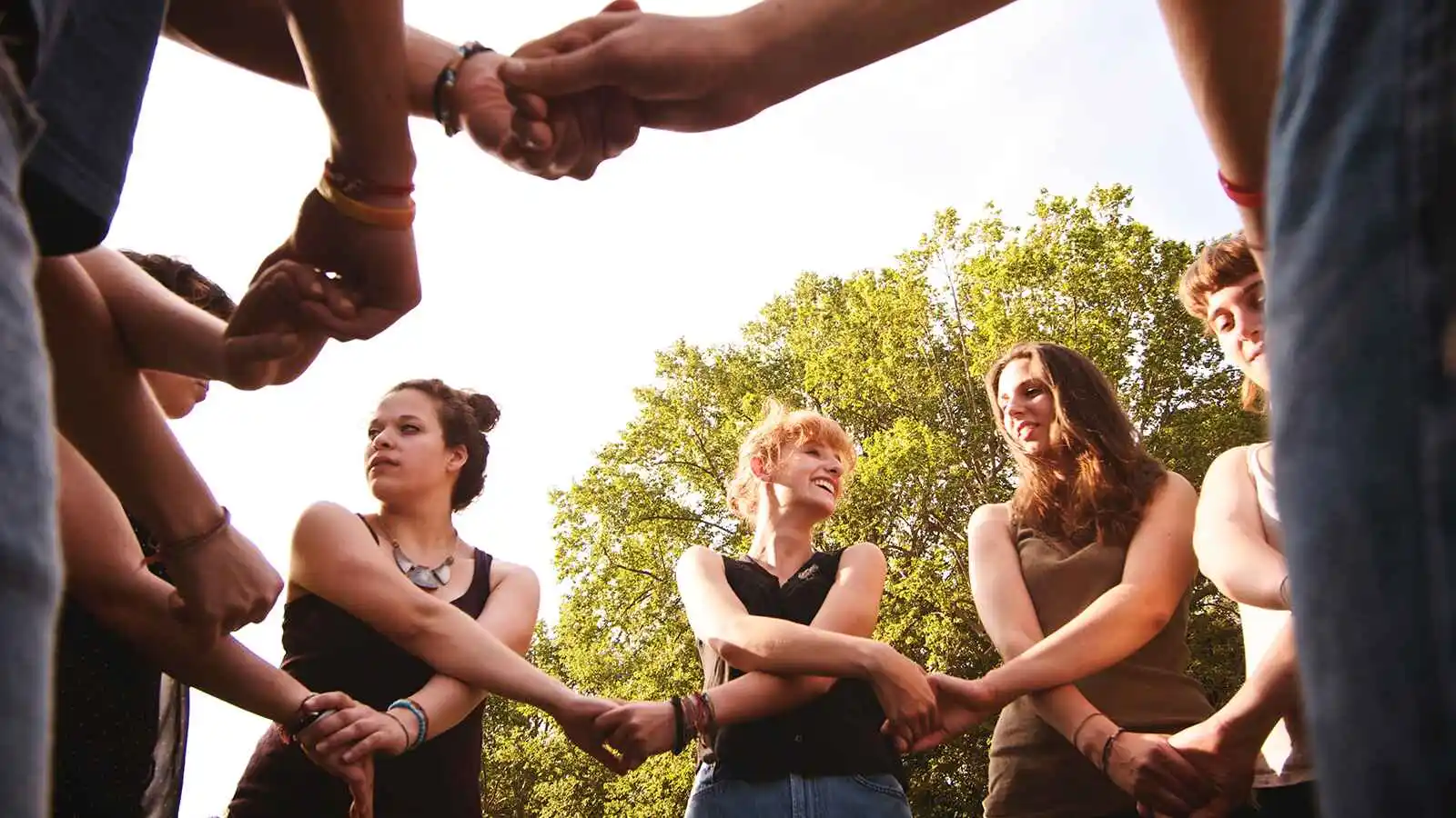 Making Amends in Recovery: What It Means and How It Heals